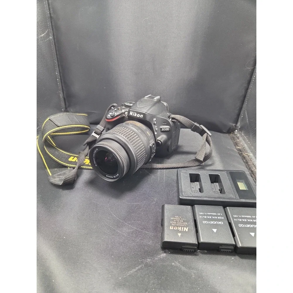 Nikon D5100 Digital Camera w/18-55mm Lens Works Great! 4 Batteries, SD Card, Bag
